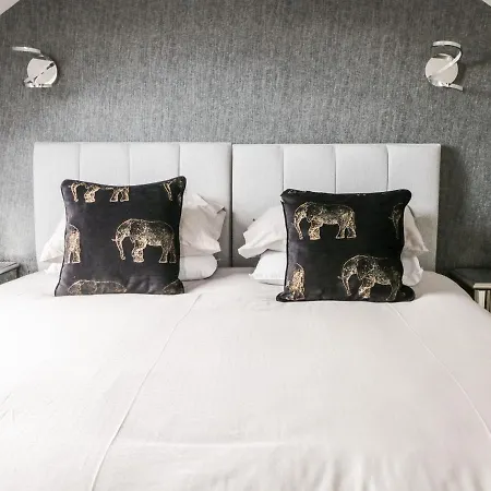 6 Lock View סקיפטון