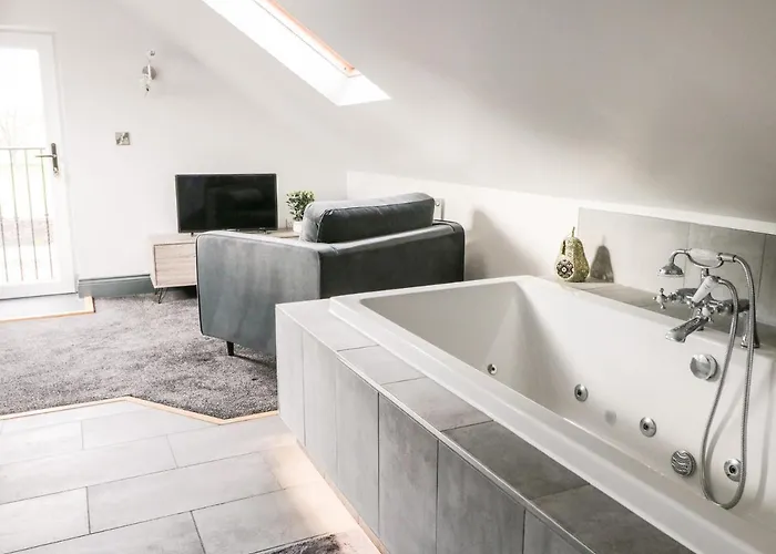 6 Lock View * סקיפטון